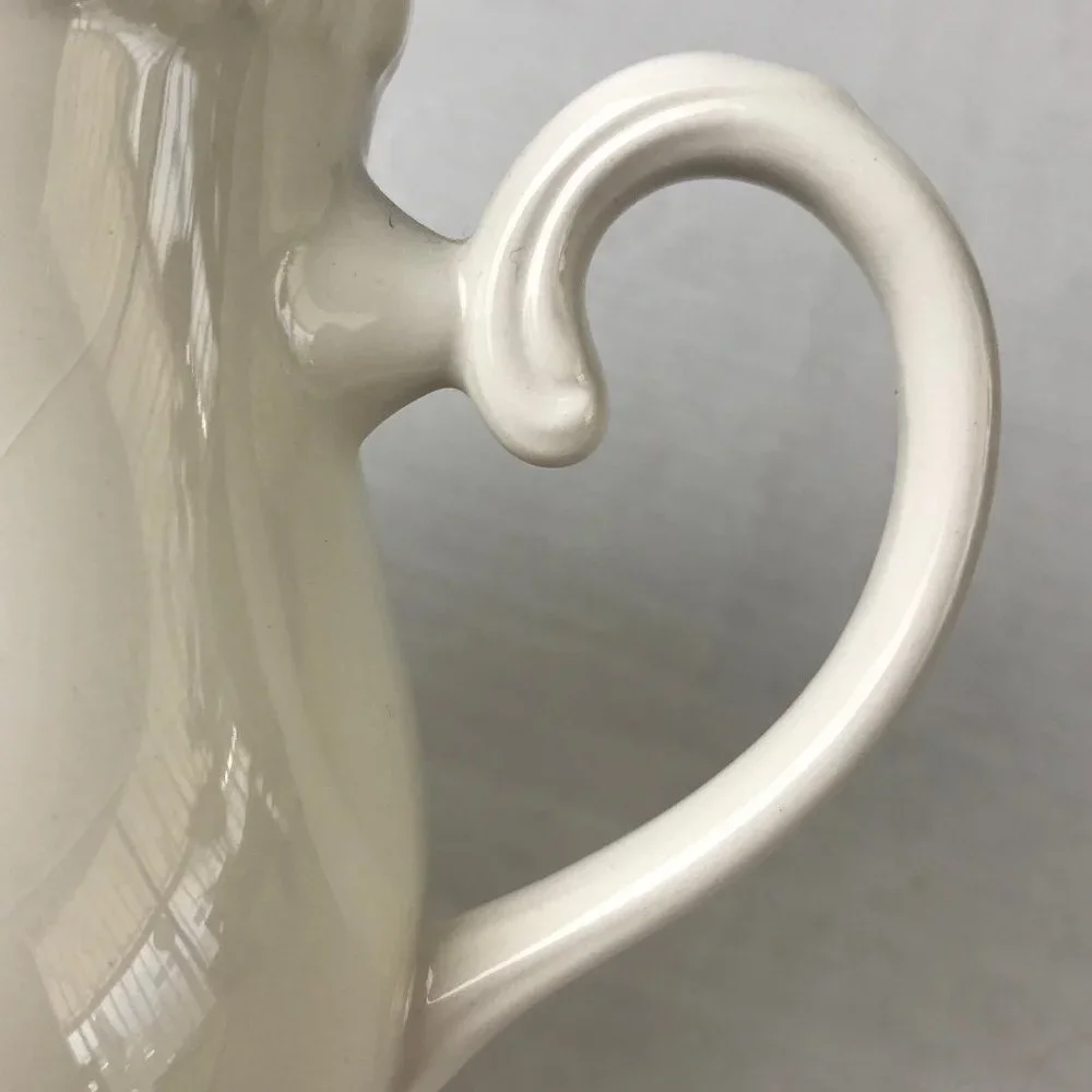 NWOT - CRATE & BARREL Vintage Creamer - Made in England